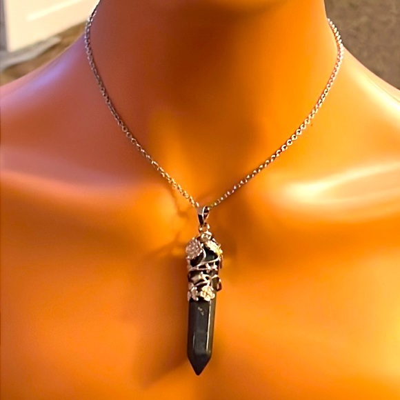 Lapis Lazuli Necklace - Picture 4 of 4